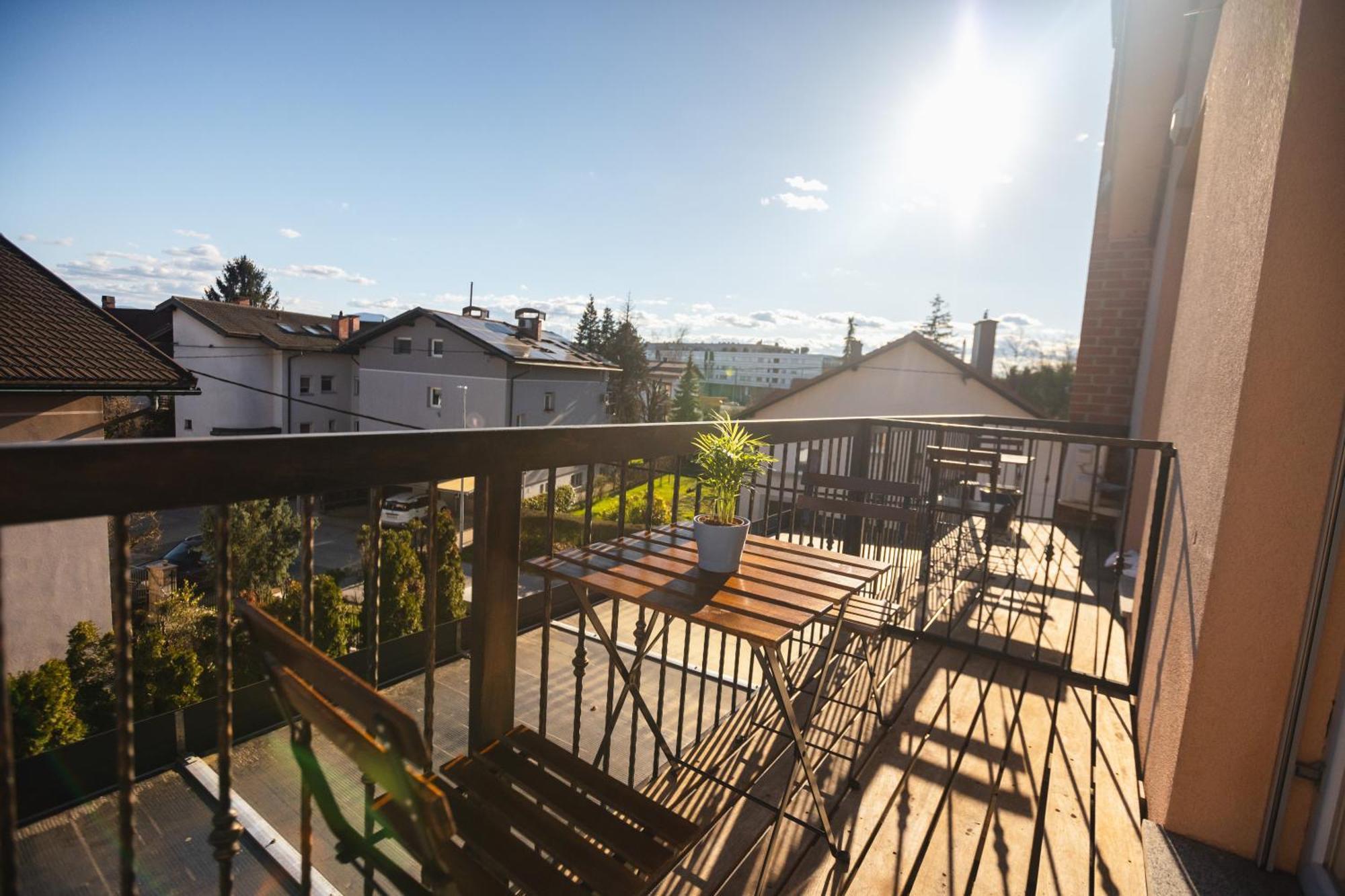 Vila Klara Apartments Ljubljana Ngoại thất bức ảnh