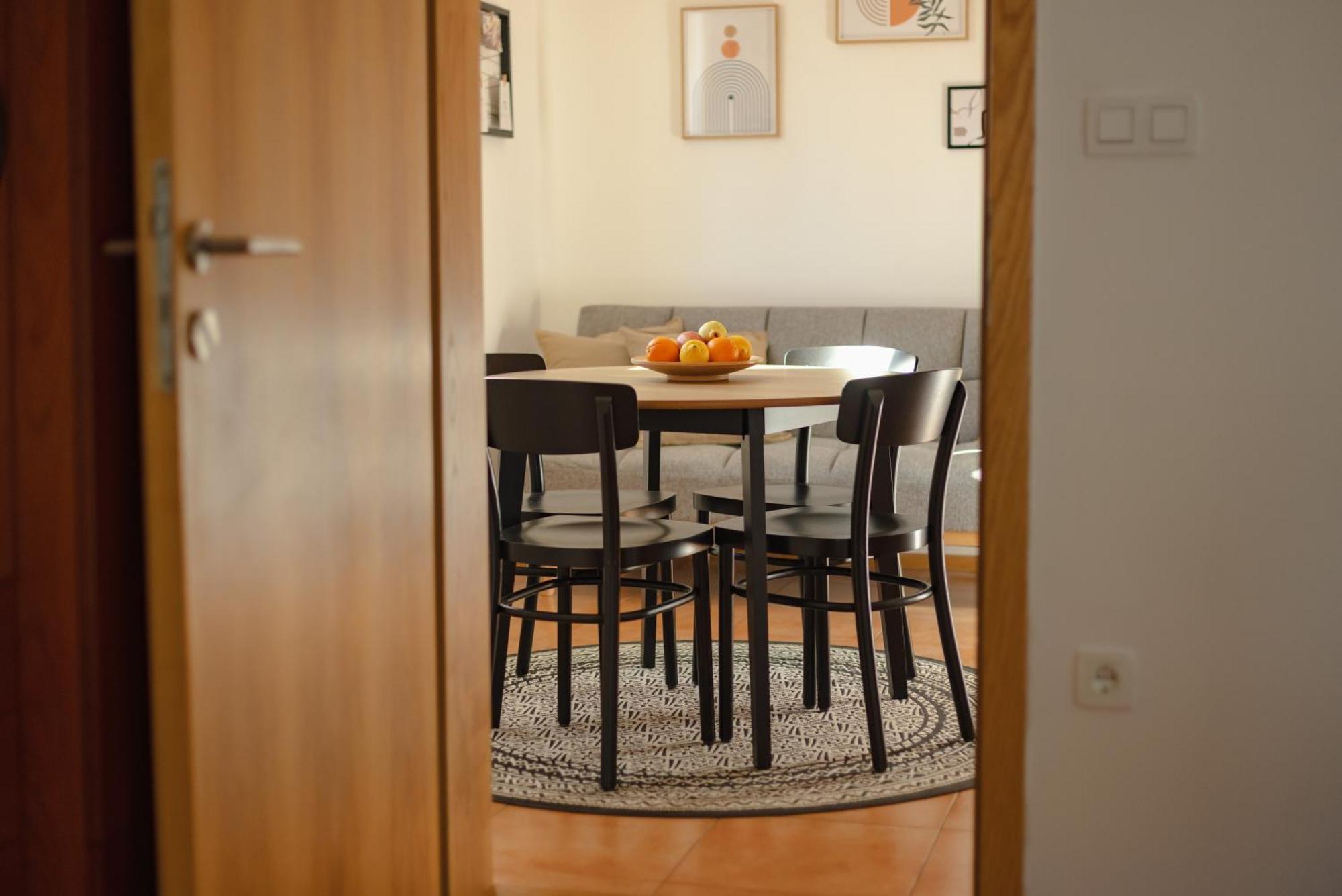 Vila Klara Apartments Ljubljana Ngoại thất bức ảnh